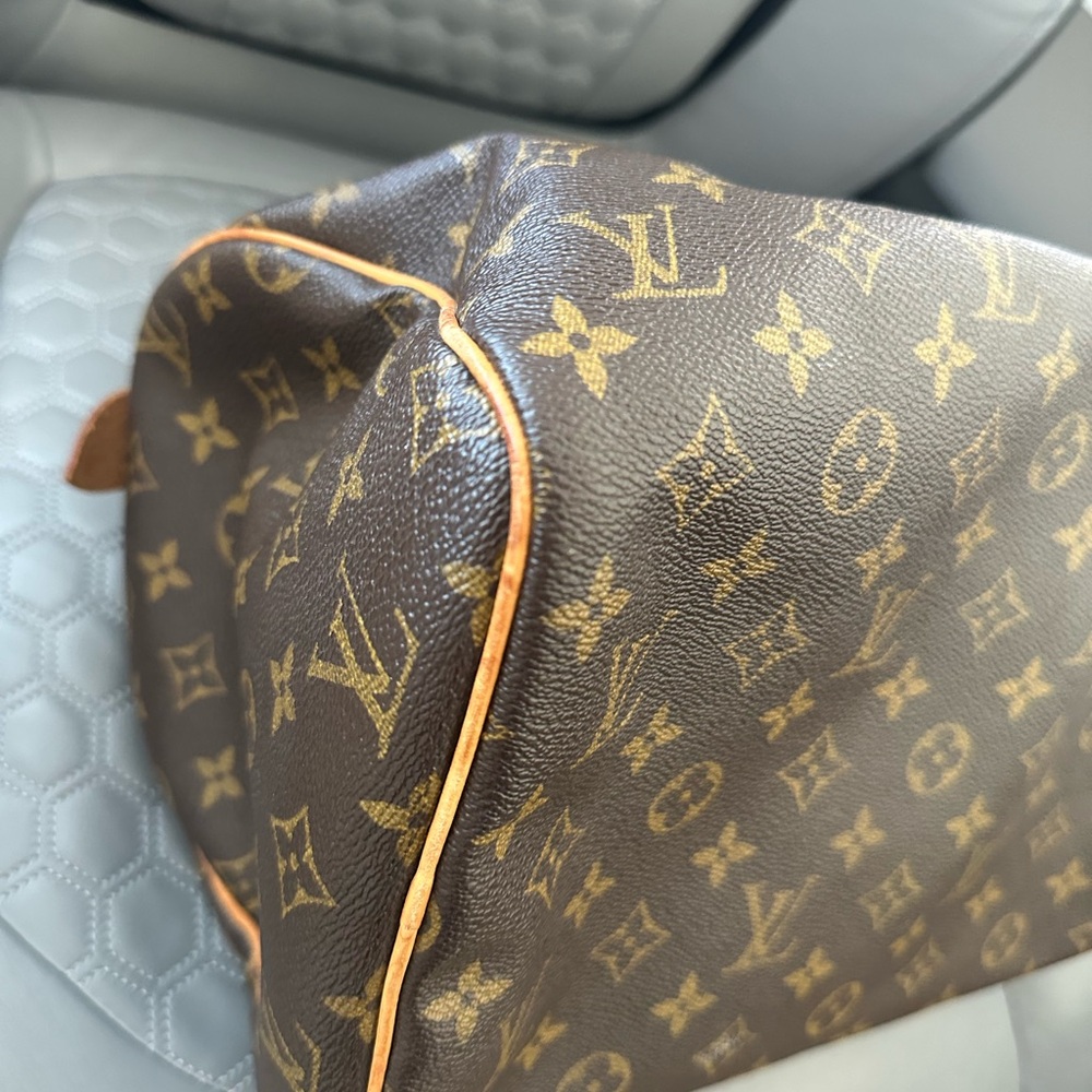 Louis Vuitton Vintage Speedy 30 - Picture 6 of 11